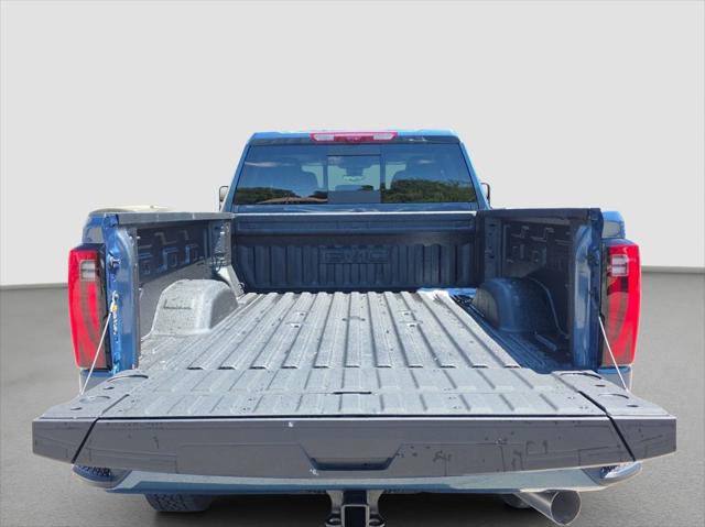 2026 GMC Sierra 2500HD Crew Cab, Standard Bed, Denali, 4WD