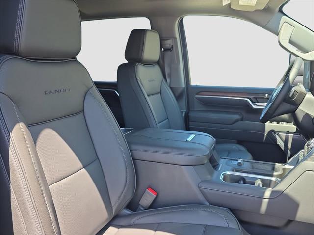2026 GMC Sierra 2500HD Crew Cab, Standard Bed, Denali, 4WD