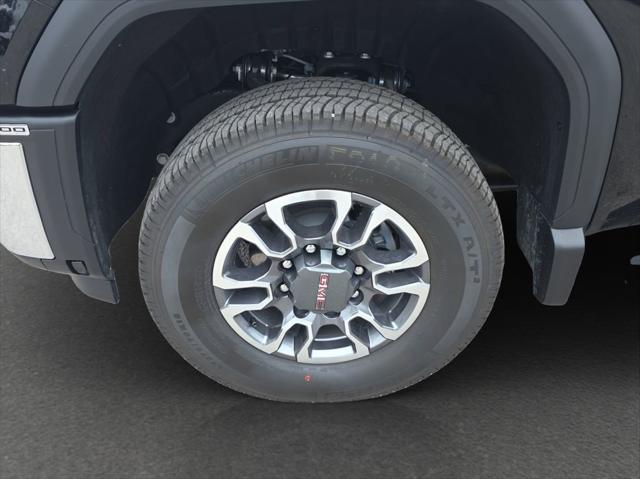 2026 GMC Sierra 3500HD Crew Cab, Long Bed, SLT Dual Rear Wheel, 4WD