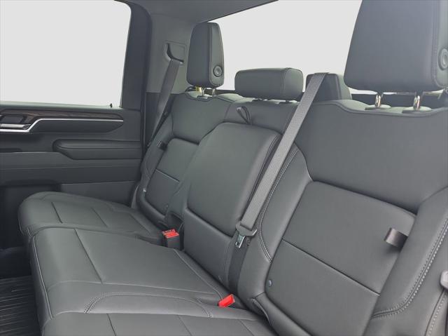 2026 GMC Sierra 3500HD Crew Cab, Long Bed, SLT Dual Rear Wheel, 4WD
