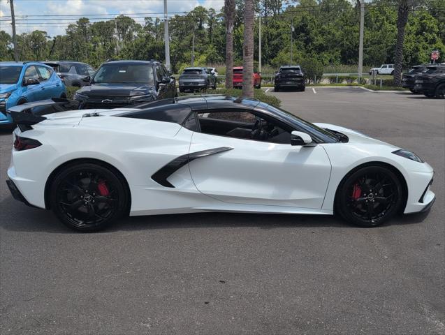 2022 Chevrolet Corvette Stingray RWD Convertible 2LT