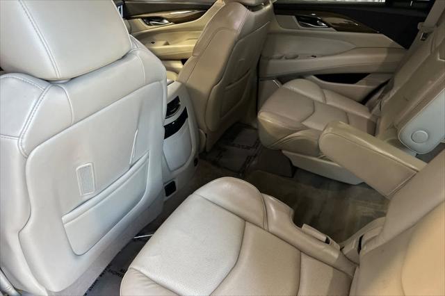 2020 Cadillac Escalade 4WD Luxury