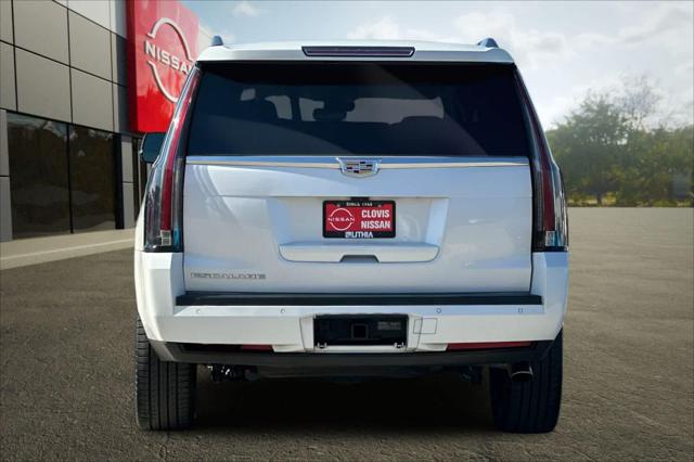 2020 Cadillac Escalade 4WD Luxury