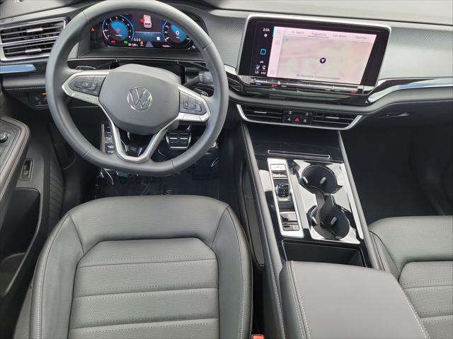 2026 Volkswagen Atlas Cross Sport SEL R-Line Black