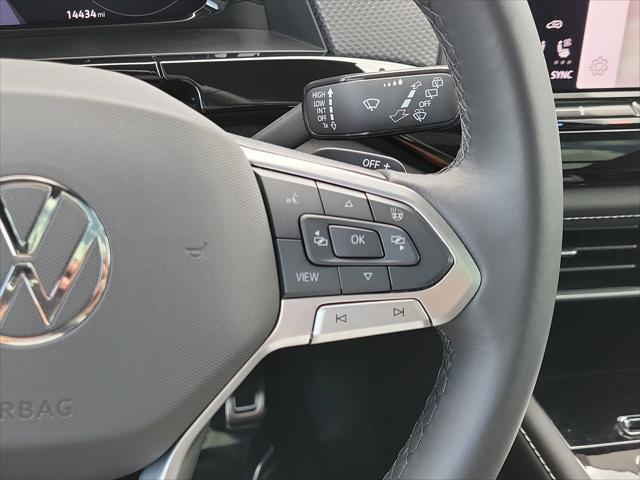 2026 Volkswagen Atlas Cross Sport SEL R-Line Black
