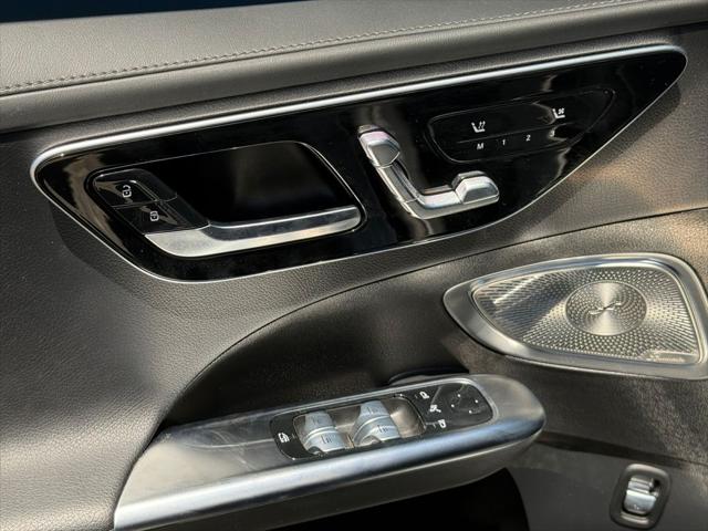 2024 Mercedes-Benz C-CLASS C 300 C 300