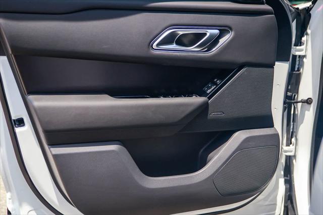 2026 Land Rover Range Rover Velar P250 Dynamic SE