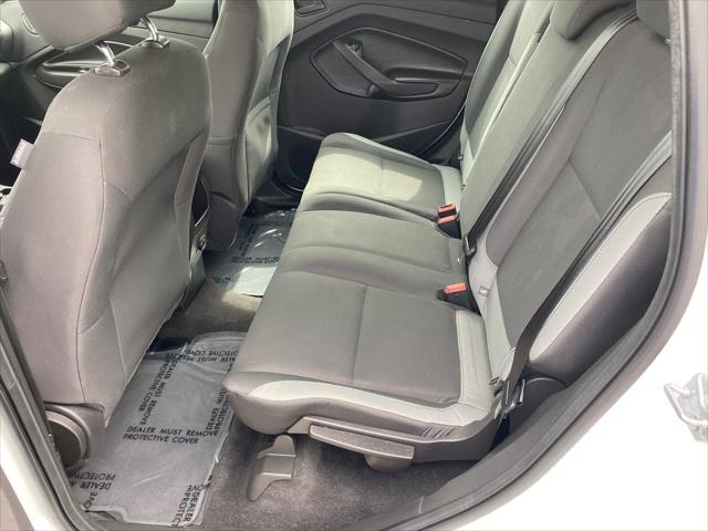2016 Ford Escape S
