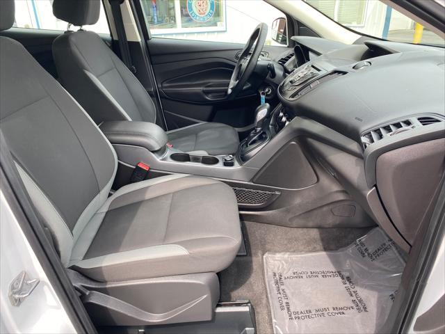 2016 Ford Escape S