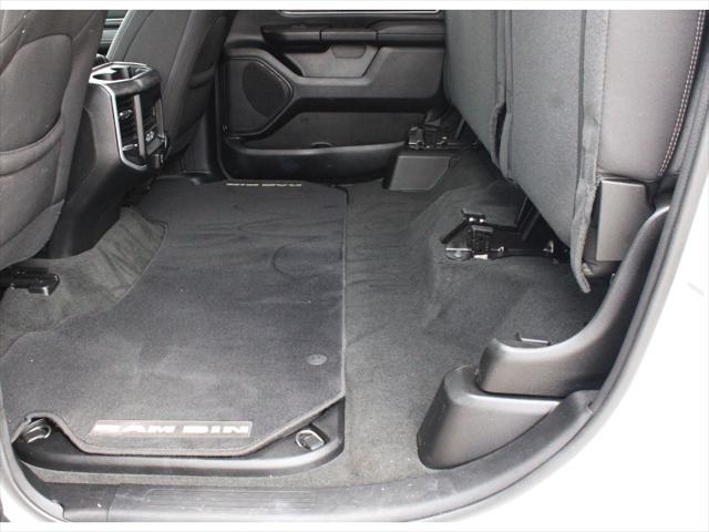 2022 Ram 1500 Big Horn Crew Cab 4x4 5'7" Box