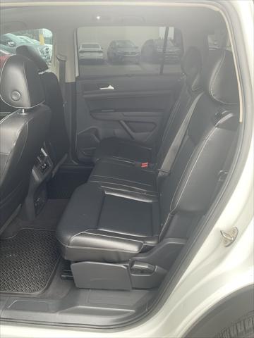 2021 Volkswagen Atlas 3.6L V6 SE w/Technology R-Line