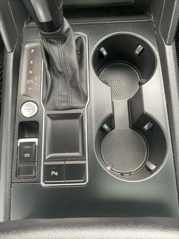 2021 Volkswagen Atlas 3.6L V6 SE w/Technology R-Line