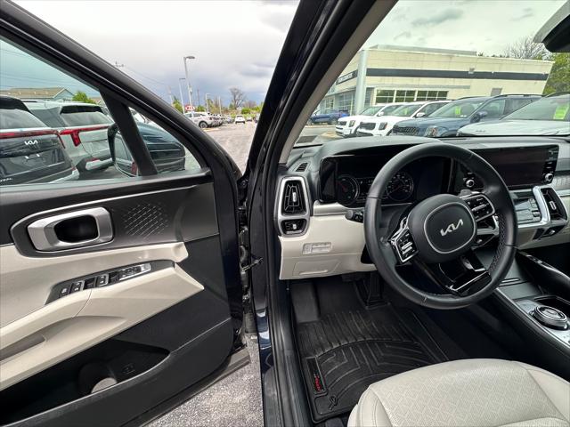 2023 Kia Sorento Hybrid EX