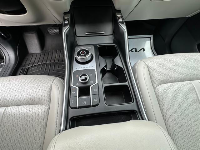 2023 Kia Sorento Hybrid EX