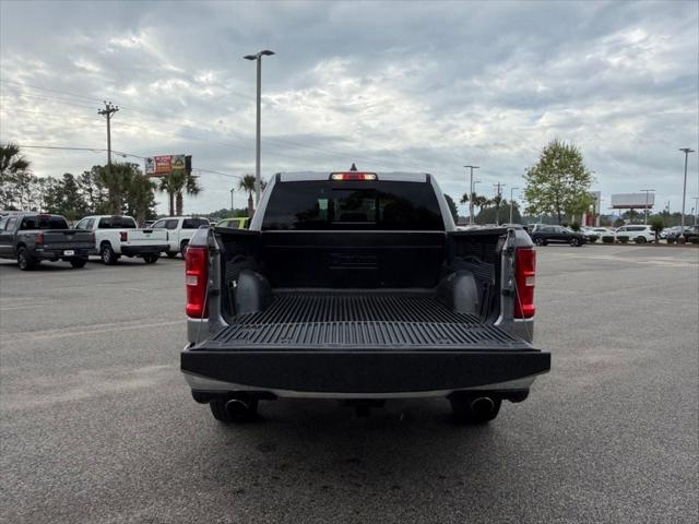 2025 Ram 1500 Big Horn Crew Cab 4x4 5'7" Box