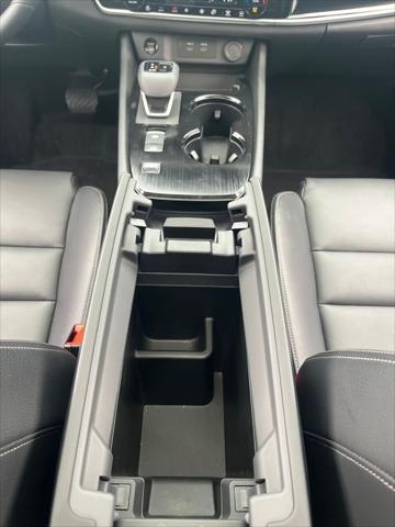 2025 Nissan Rogue SL FWD