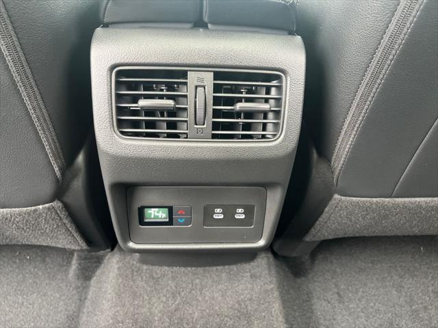 2025 Nissan Rogue SL FWD