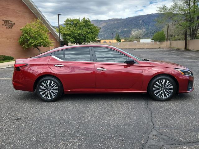 2025 Nissan Altima SV FWD