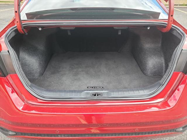 2025 Nissan Altima SV FWD