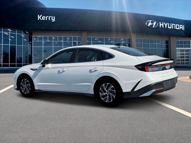 2026 Hyundai Sonata Hybrid Blue