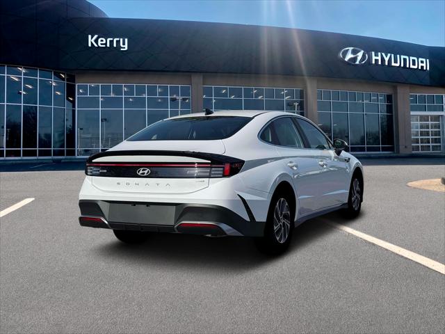 2026 Hyundai Sonata Hybrid Blue