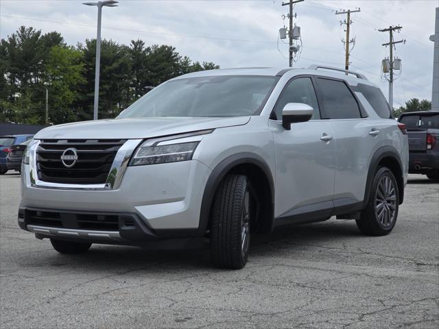 2023 Nissan Pathfinder SL 4WD