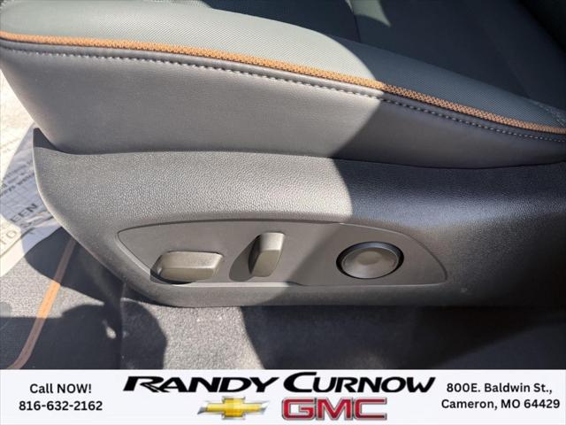 2026 GMC Acadia AT4 AWD