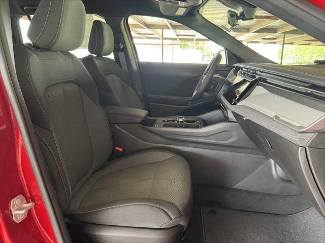 2026 Jeep Cherokee Laredo 4x4