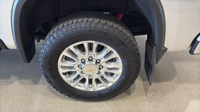 2023 Chevrolet Silverado 2500HD 4WD Crew Cab Standard Bed High Country