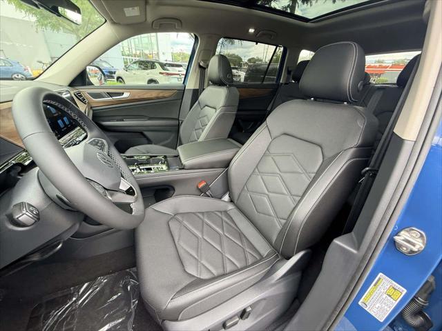 2026 Volkswagen Atlas SE with Technology