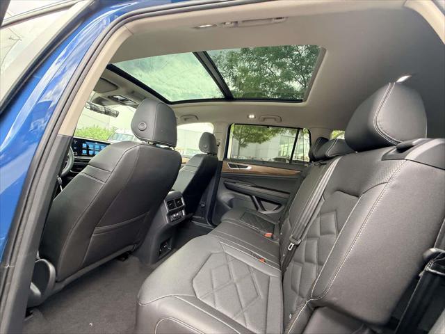 2026 Volkswagen Atlas SE with Technology