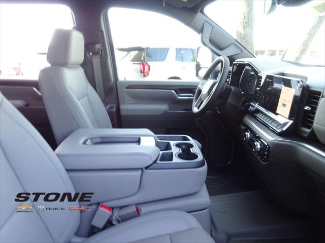 2026 GMC Sierra 2500HD Crew Cab, Standard Bed, SLT, 4WD