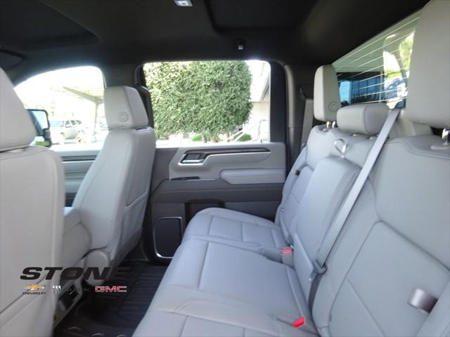 2026 GMC Sierra 2500HD Crew Cab, Standard Bed, SLT, 4WD