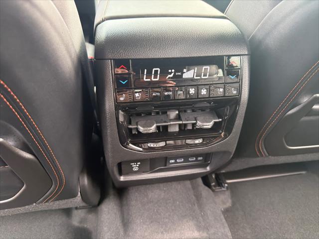 2026 Jeep Grand Cherokee L Summit 4x4