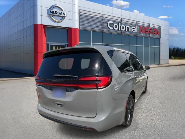 2021 Chrysler Pacifica Limited AWD