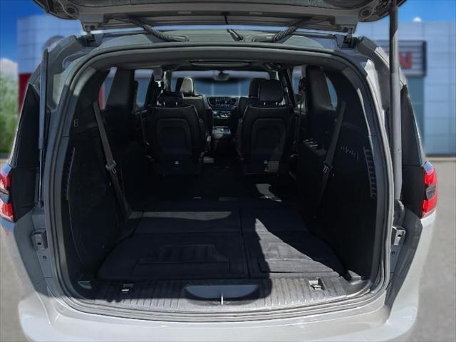 2021 Chrysler Pacifica Limited AWD