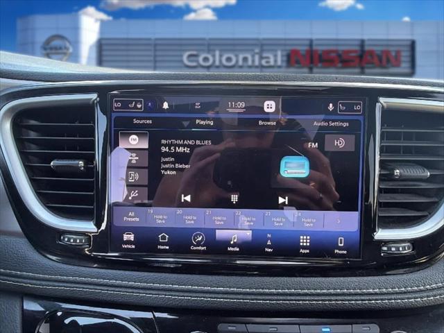 2021 Chrysler Pacifica Limited AWD