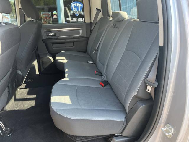 2023 Ram 1500 Classic SLT Crew Cab 4x4 57 Box