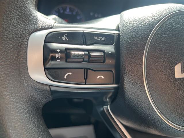 2023 Kia K5 LXS