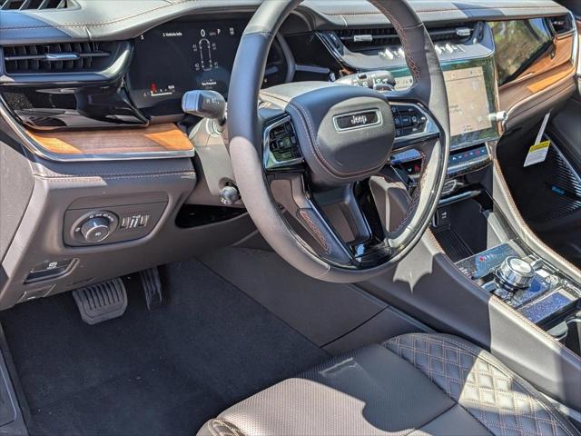 2026 Jeep Grand Cherokee GRAND CHEROKEE L SUMMIT 4X4