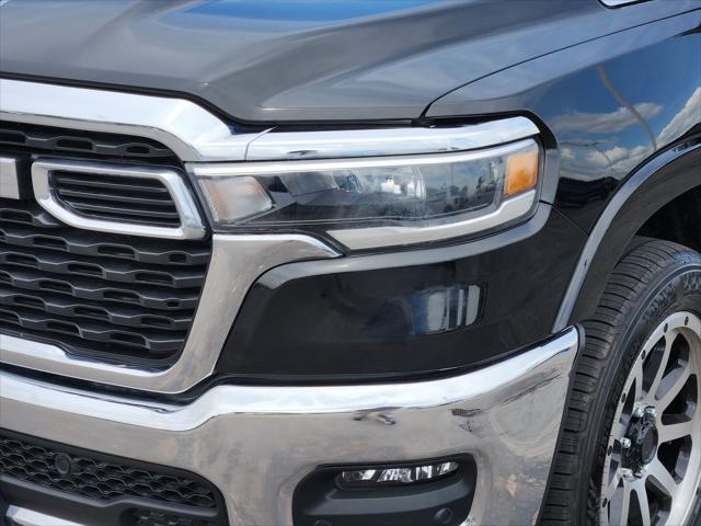 2025 Ram 1500 Lone Star Crew Cab 4x4 5'7" Box