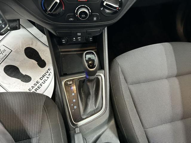 2019 Hyundai Accent SE