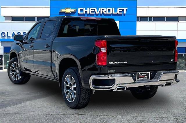 2026 Chevrolet Silverado 1500 4WD Crew Cab Standard Bed LT