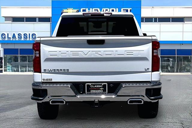 2026 Chevrolet Silverado 1500 4WD Crew Cab Standard Bed LT