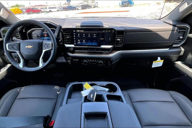 2026 Chevrolet Silverado 1500 4WD Crew Cab Standard Bed LT