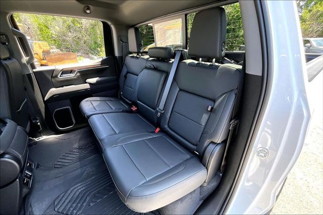 2026 Chevrolet Silverado 1500 4WD Crew Cab Standard Bed LT