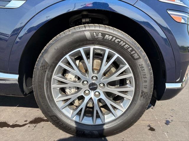 2025 Genesis GV80 2.5T Standard AWD
