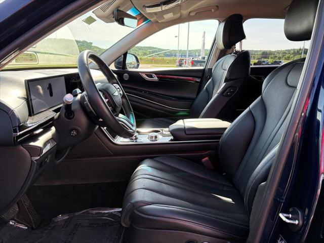 2025 Genesis GV80 2.5T Standard AWD