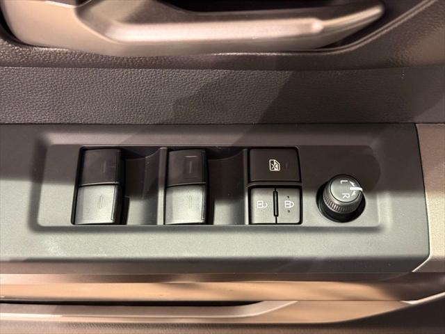 2026 Toyota Tundra SR5 CrewMax 5.5' Bed
