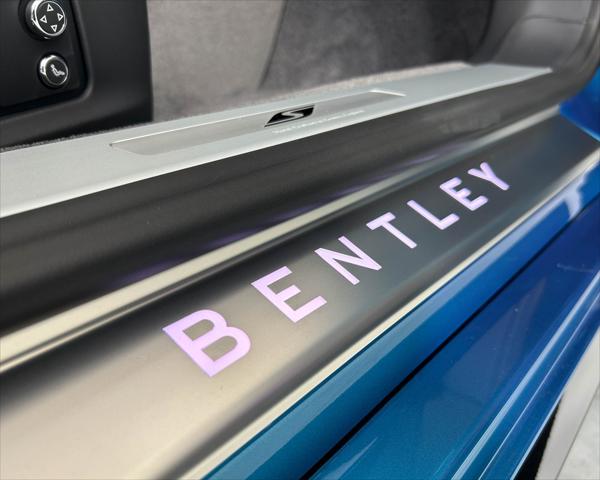 2026 Bentley Continental GTC V8